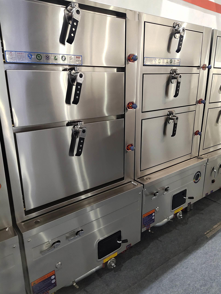 燃气三门海鲜蒸柜