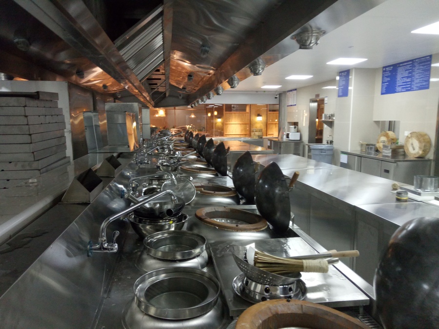 宝燕壹号海鲜大酒店厨房设备